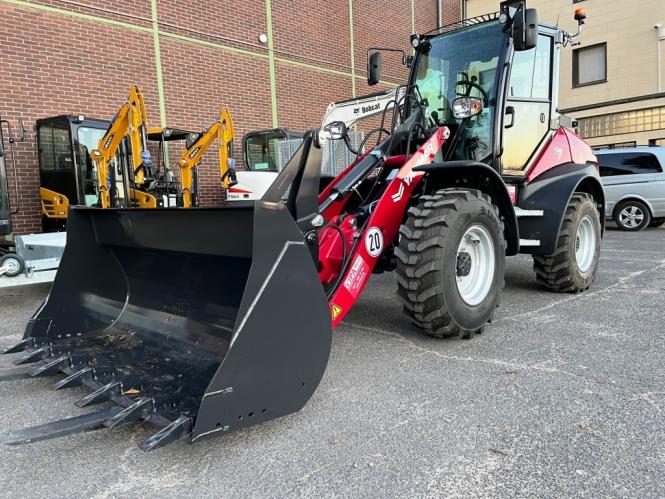 Radlader Yanmar V7  Gew.4.25t Nutzl.1.75t 