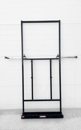 Platten Pritsche mit Fahr und Kippschlitten Platten Pritsche Fahr Kippschlitten Materialaufzug mieten Duesseldorf