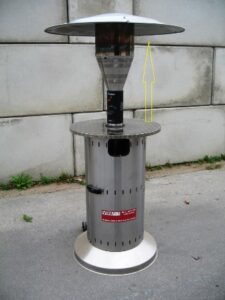 Heizpilz für Terrassen Beheizung aus Edelstahl und Alumium jetzt mieten in Düsseldorf